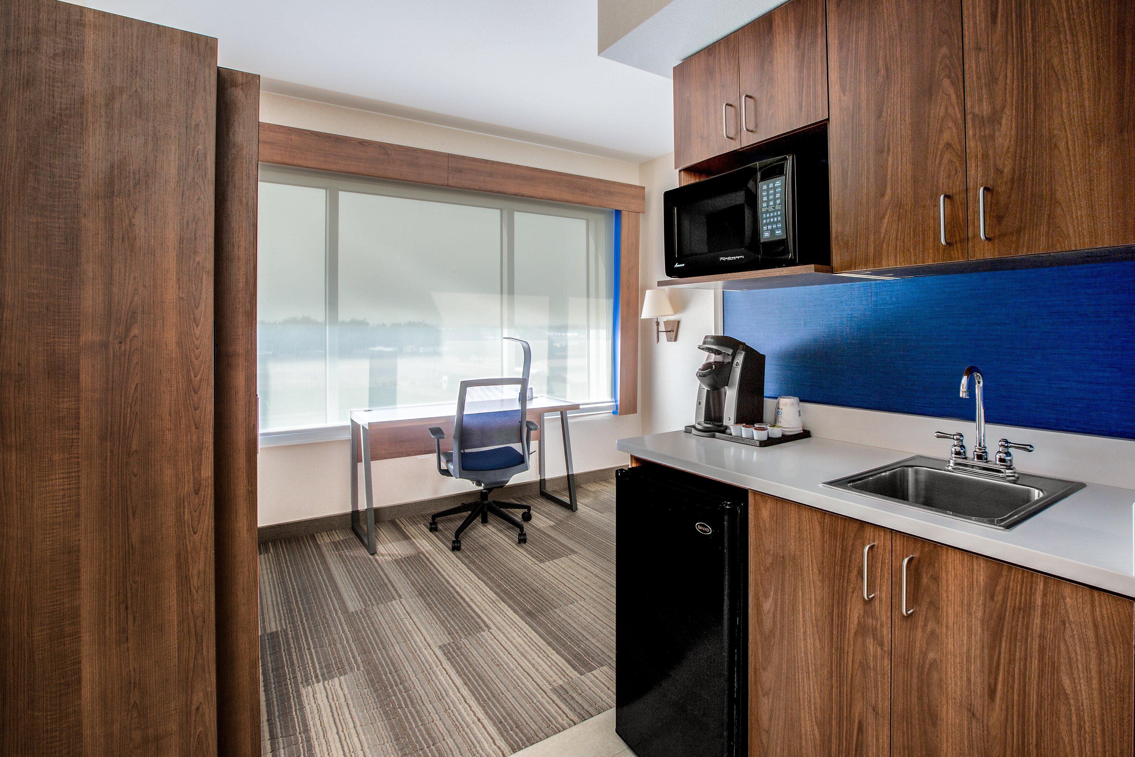 Holiday Inn Express Hotel & Suites Ontario By Ihg Экстерьер фото