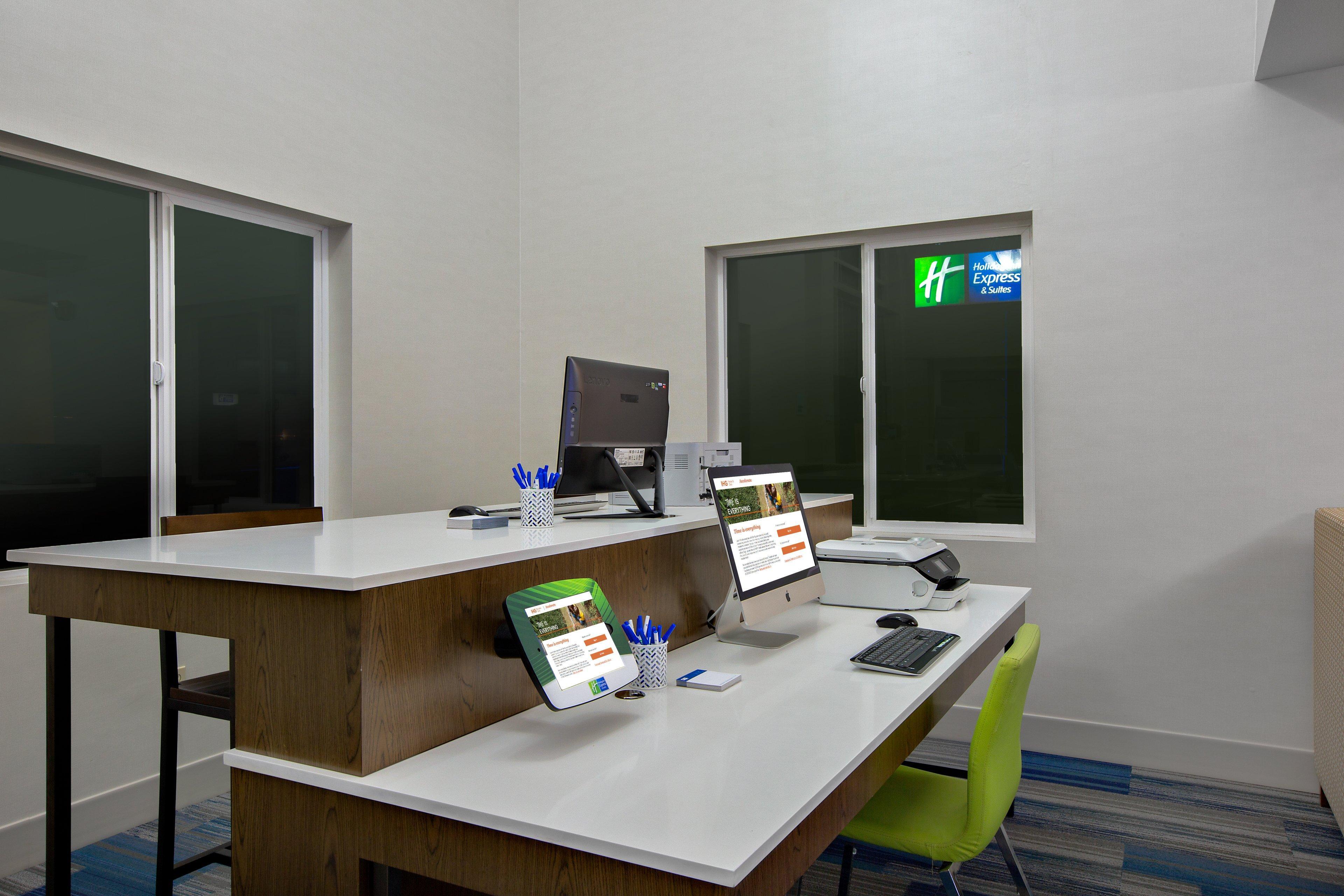 Holiday Inn Express Hotel & Suites Ontario By Ihg Экстерьер фото