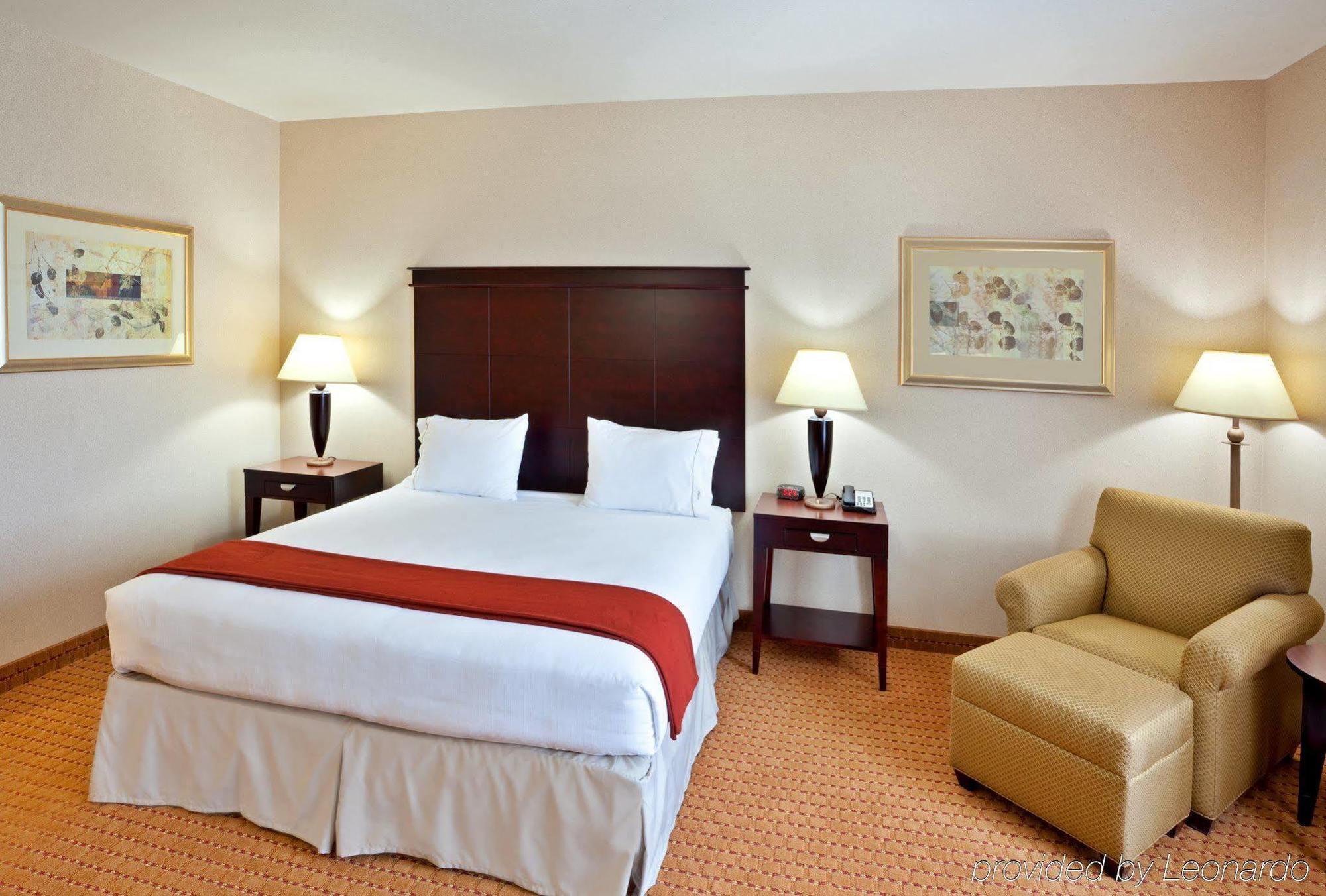 Holiday Inn Express Hotel & Suites Ontario By Ihg Экстерьер фото
