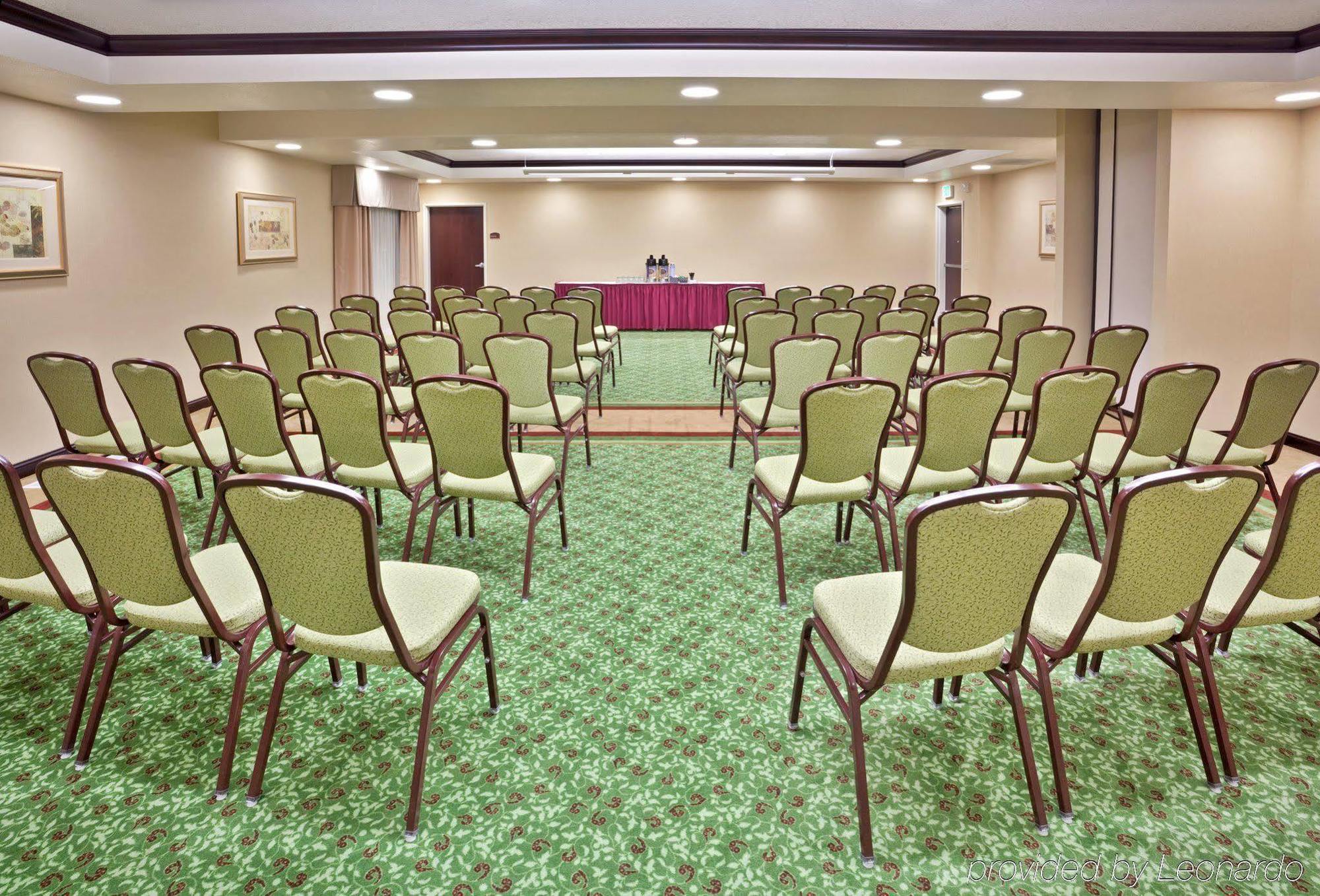Holiday Inn Express Hotel & Suites Ontario By Ihg Экстерьер фото