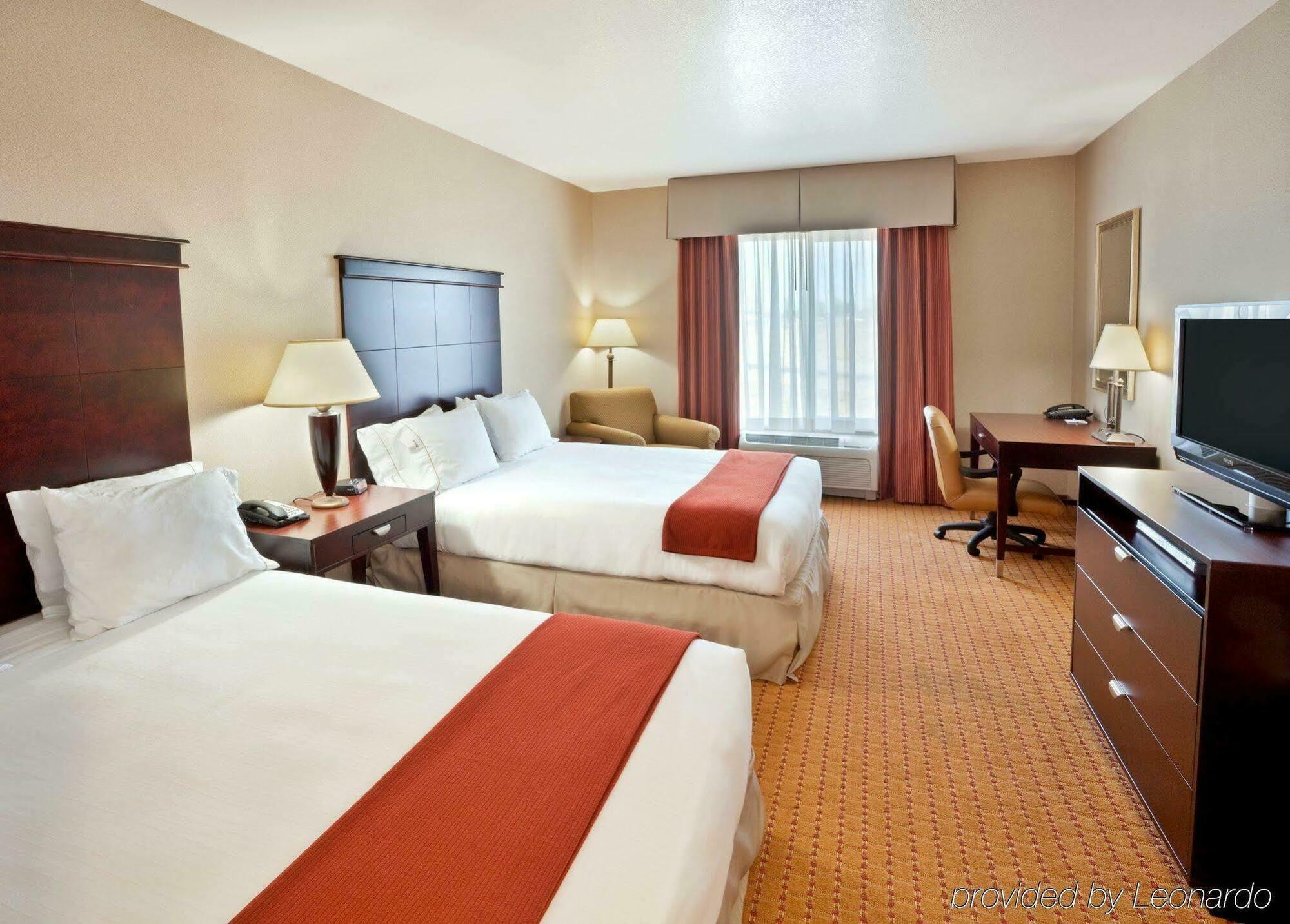 Holiday Inn Express Hotel & Suites Ontario By Ihg Экстерьер фото